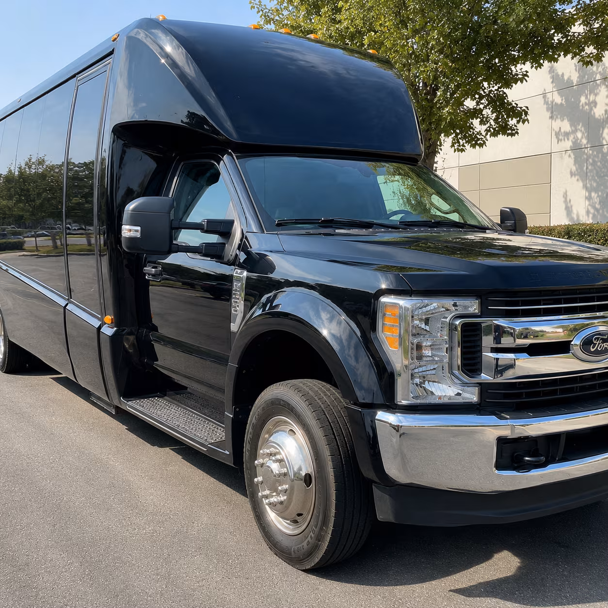 bossier city college sports team and fan group charter bus rentals in bossier city
