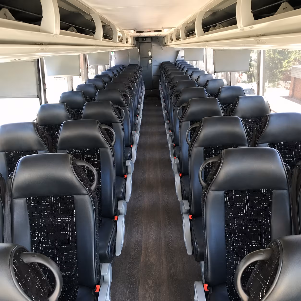 garland comfortable charter bus rentals for garland winery tours