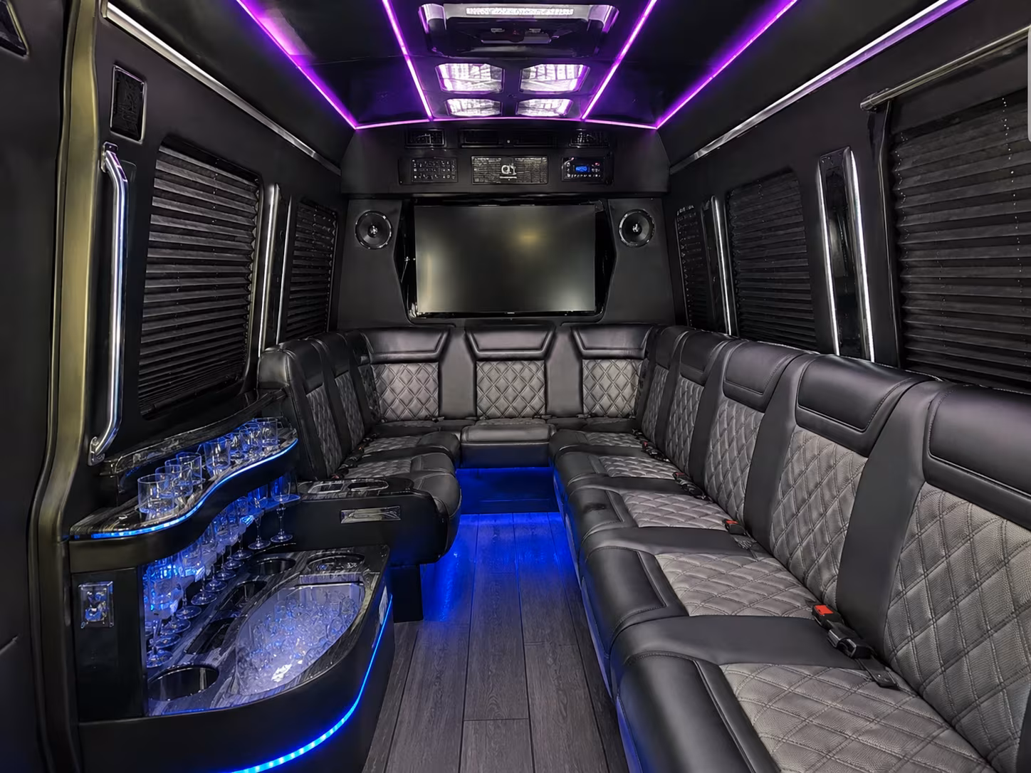 longviewcharterbuscompany com connects you to event buses for weddings proms and celebrations in longview