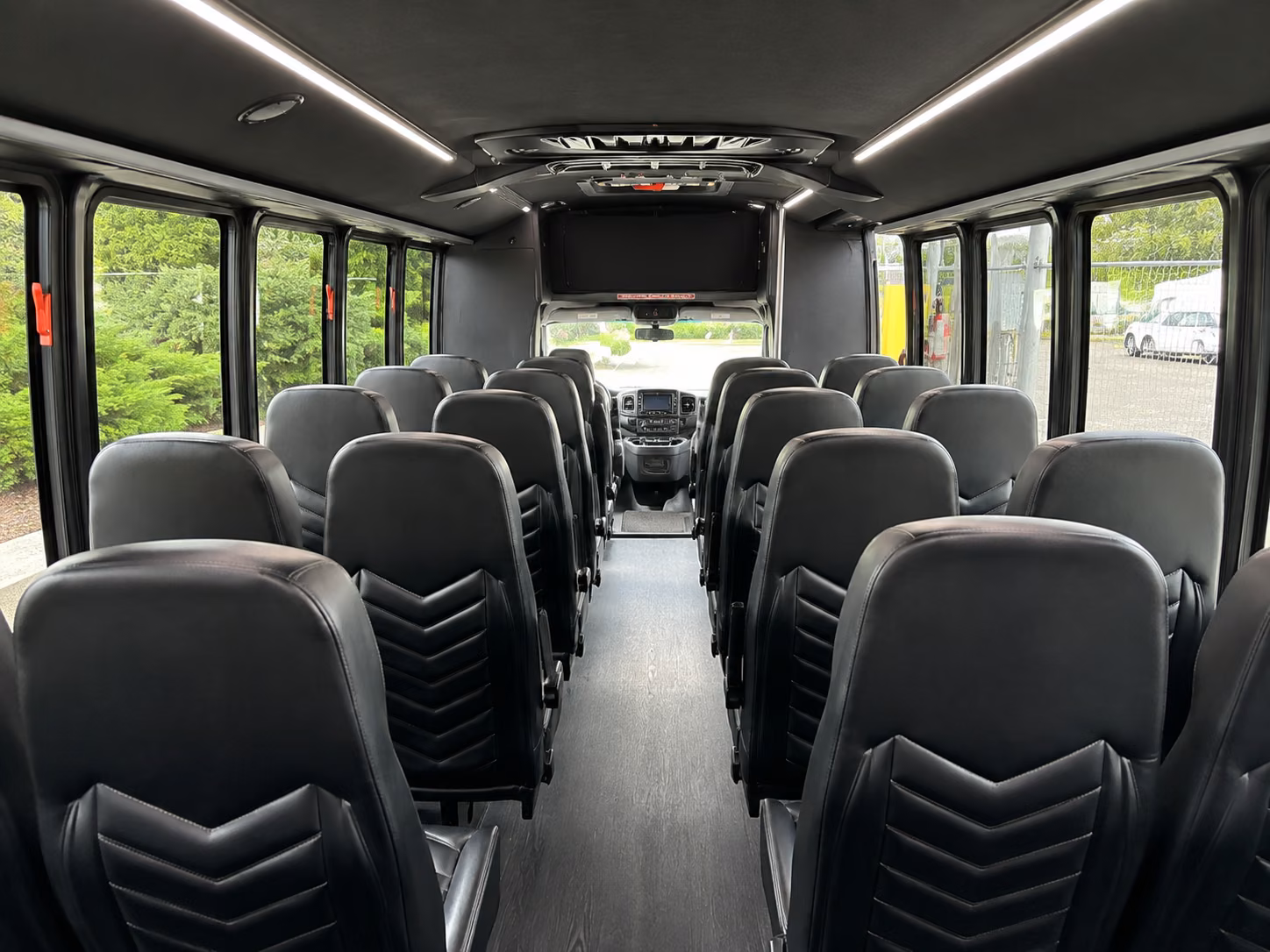 lufkin private shuttles for lufkin wedding guests