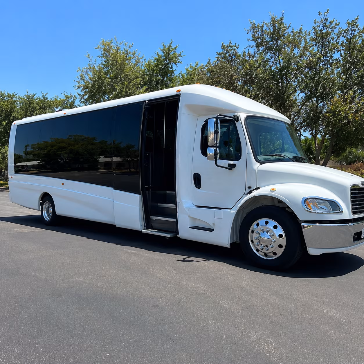 nacogdoches easy nacogdoches winery shuttle bus rentals